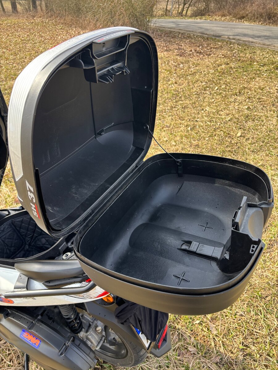 Yamaha NMAX 125 - 14