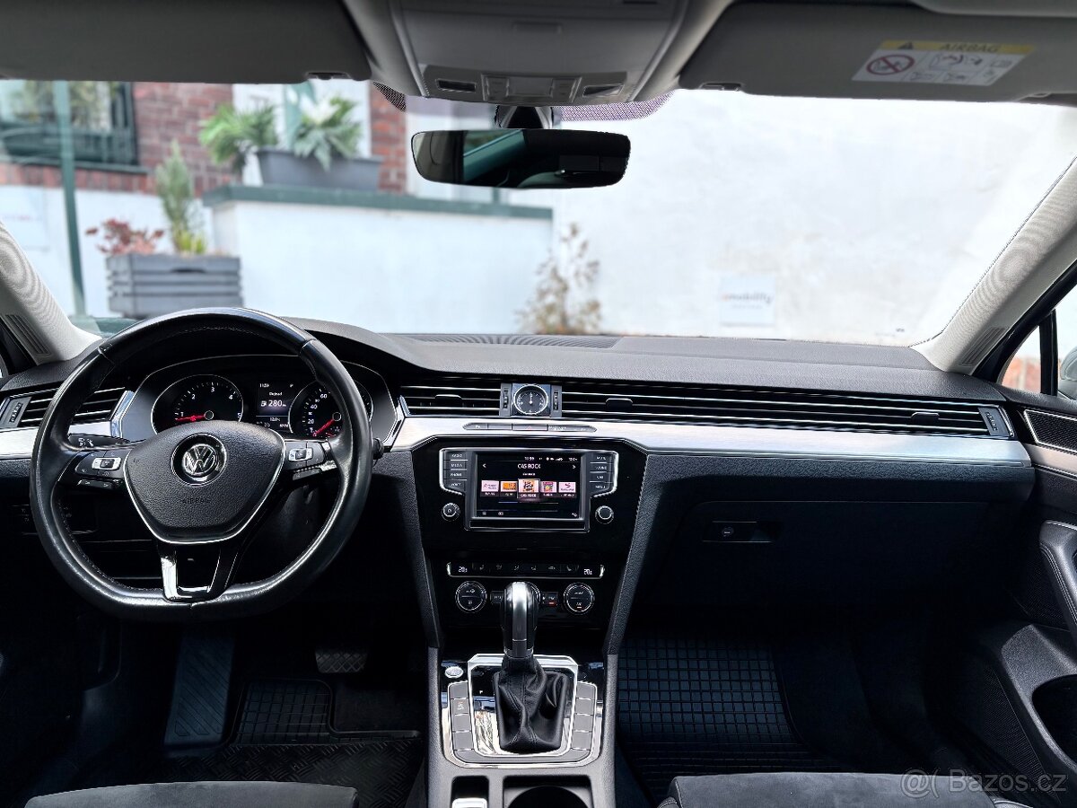 VW Passat B8, 2.0 TDI 110kW, DSG, Highline, ČR - 14