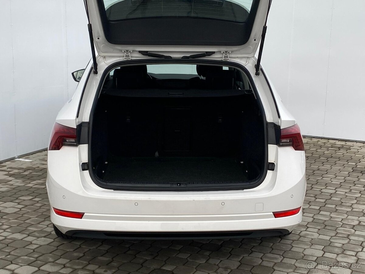 Škoda Octavia 4 combi, 2.0 TDI Style 7/2022 ZÁRUKA - 14
