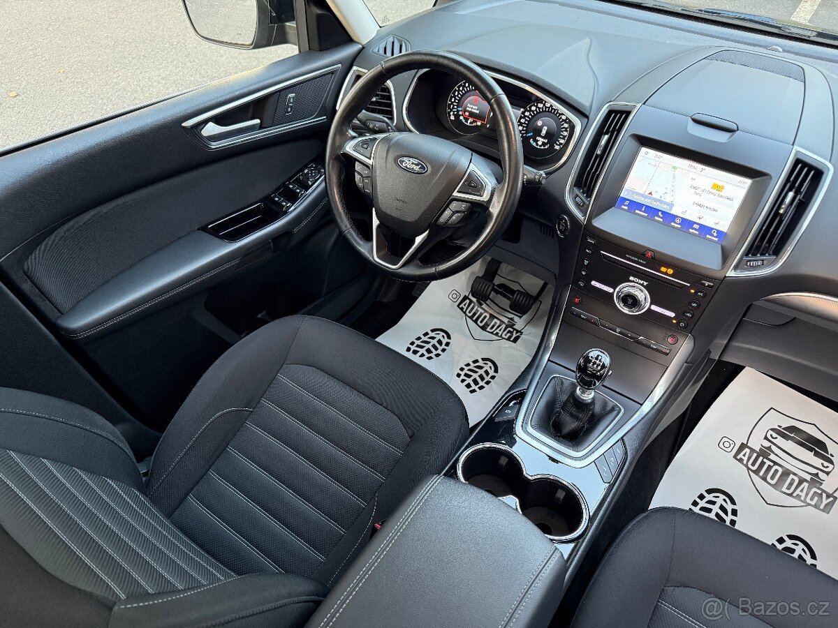 Ford Galaxy 1.5 Ecoboost 121kw—Titanium—manuál—2019–7 mist— - 14