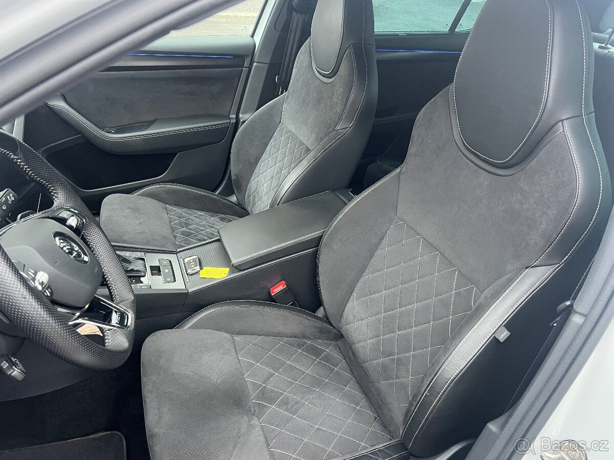 Škoda Superb III Face 4x4 Sportline DPH - 14