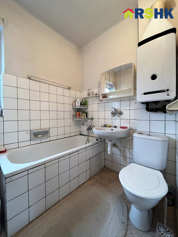 Prodej Řadového RD 5+1, bez zahrady, Malšovice HK - 14