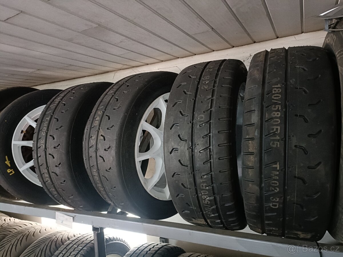 Ford Fiesta ST150 rally - 14