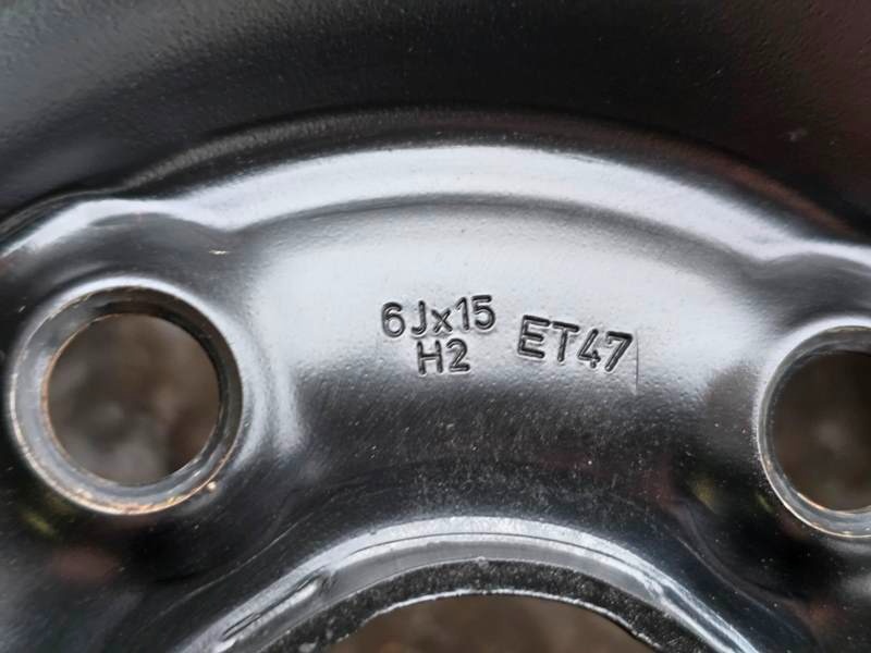 Zimní Barum+BFGoodrich 195/65/15 + disky - 14