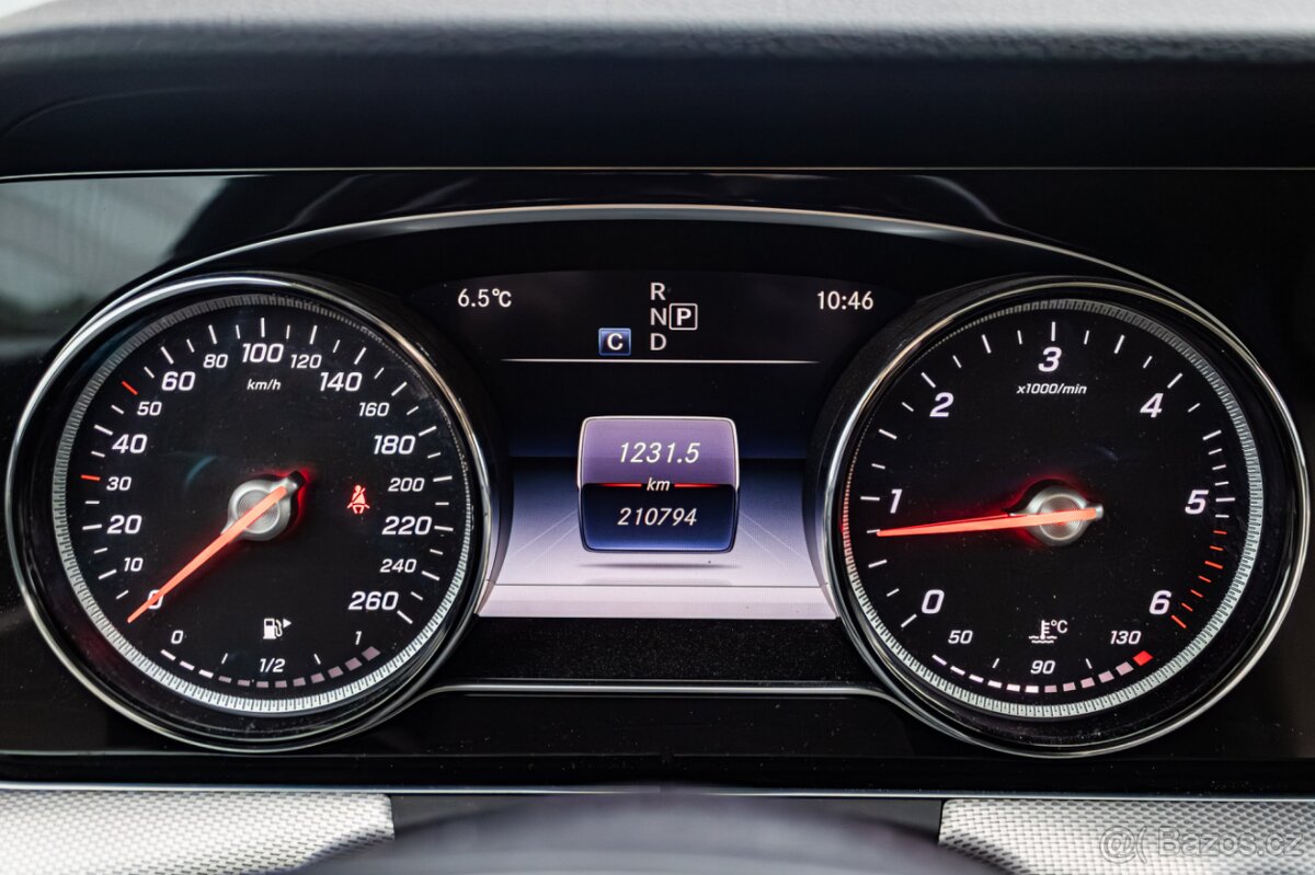 Mercedes-Benz E200d 110kW Avantgarde - 14