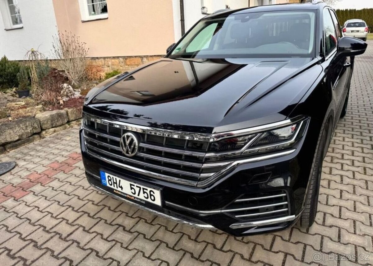 Volkswagen Touareg, 3,0TDi/V6 /210Kw DPH ,fullLED - 14