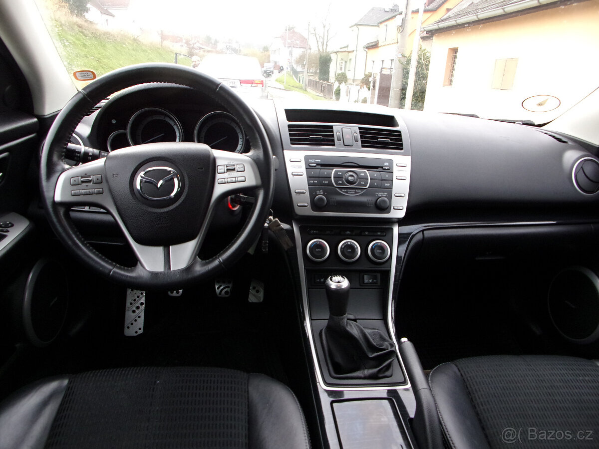 Mazda 6 Dynamic sport 2.5i 16V ,xenony,kůže,BOSE,TOP - 14