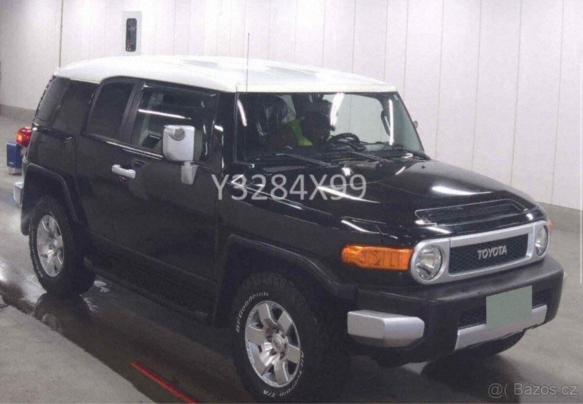 4x Toyota FJ Cruiser - 14