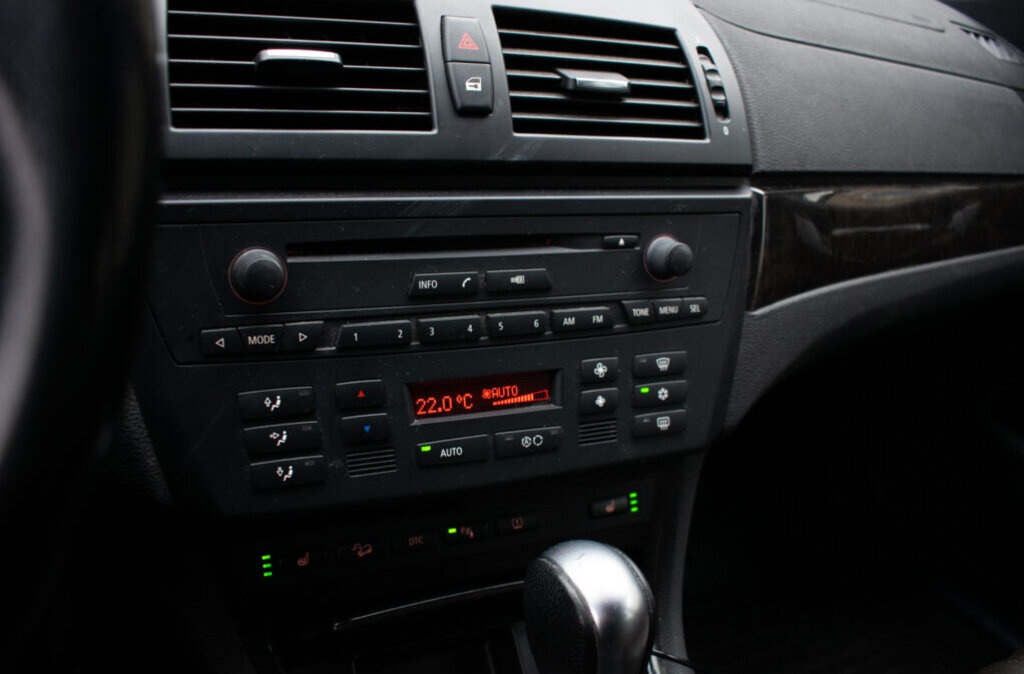 BMW X3 xDrive 2.0d A/T - 14