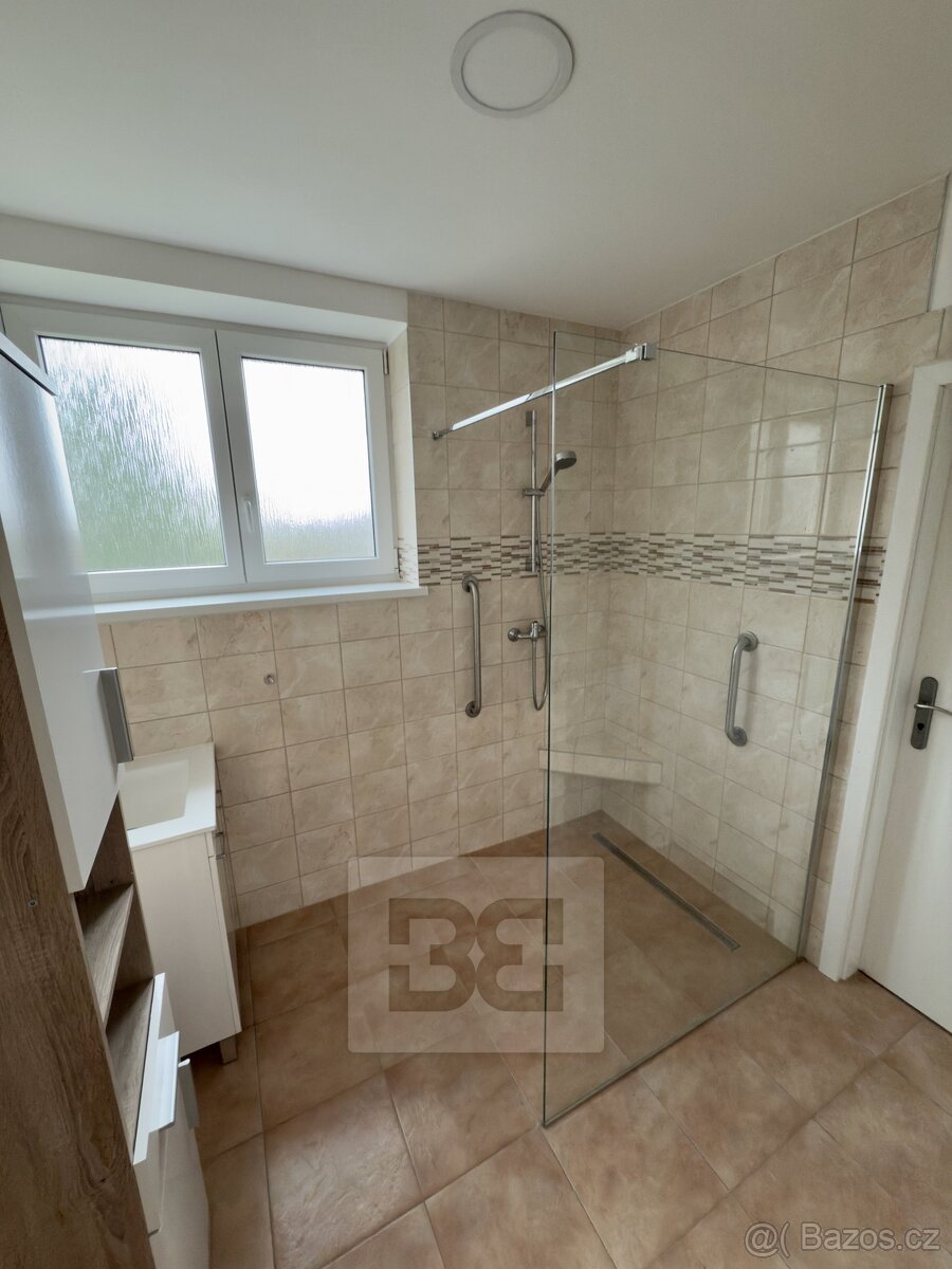 Pronájem bytu 3+1 120 m² se zahradou 300 m², Praha - Hluboče - 14