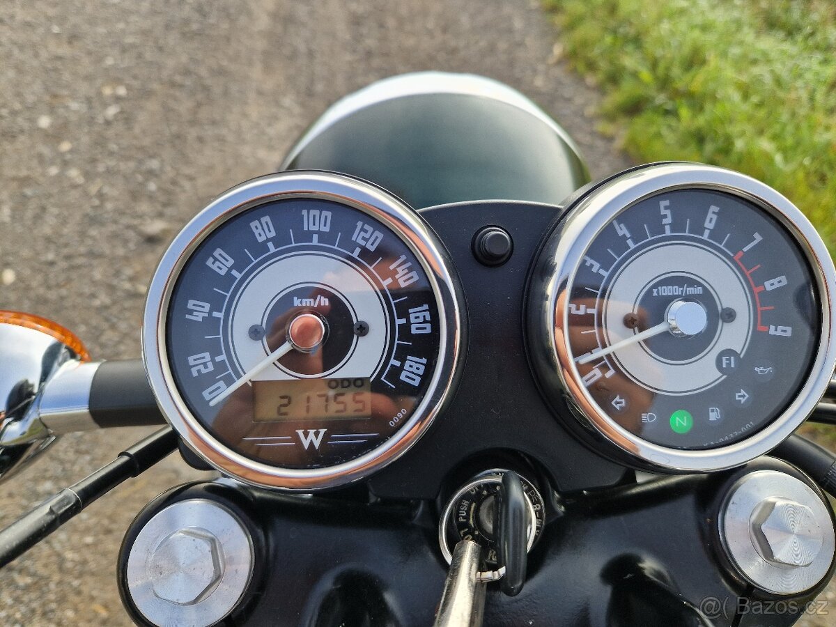 Kawasaki W 800 - 14