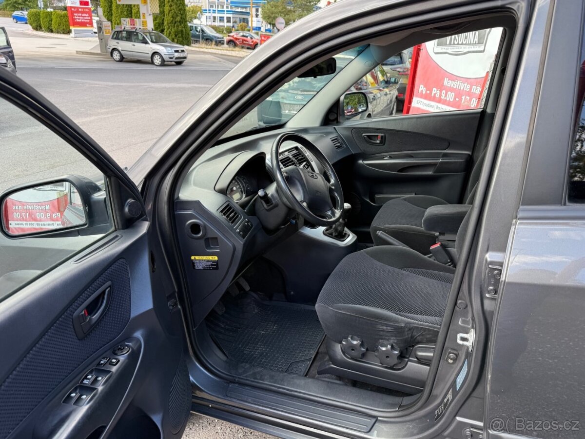 Hyundai Tuscon • 4/2008 • 104kw • 2x klíč • Nová STK - 14