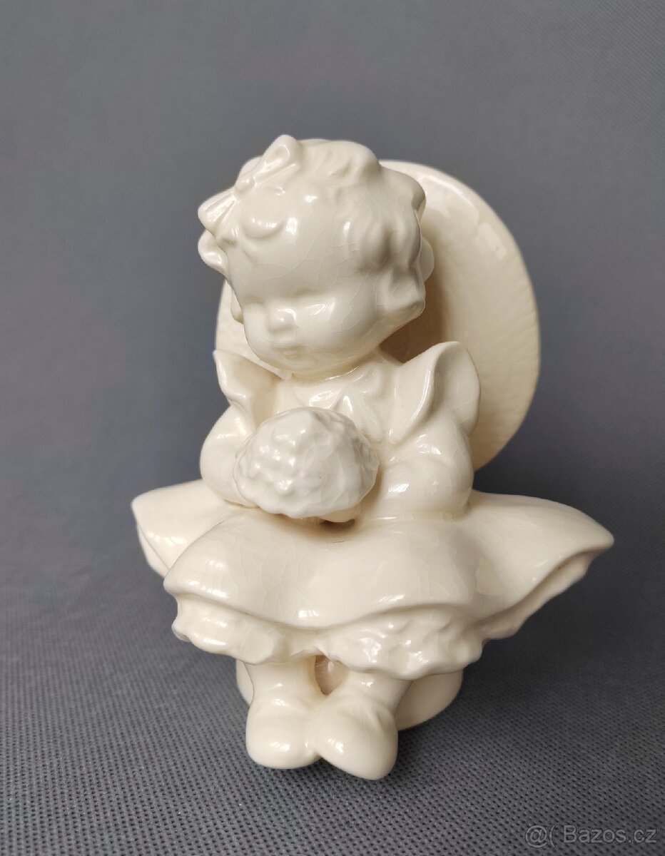 Nádherná sestává figurek a talíře od M.J. Hummel a Goebel - 14