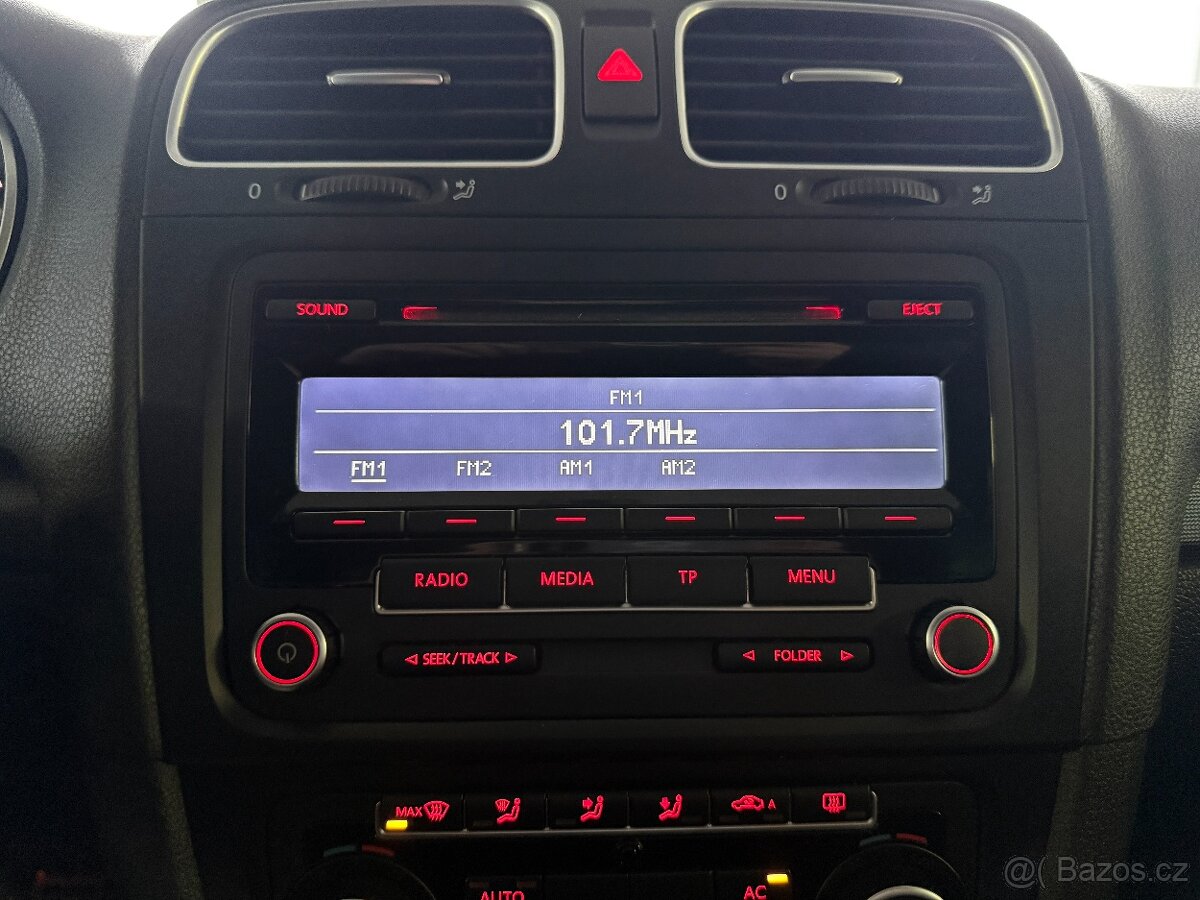 Volkswagen Golf 1,2 TSI 77kW,SERVISKA,STYLE - 14