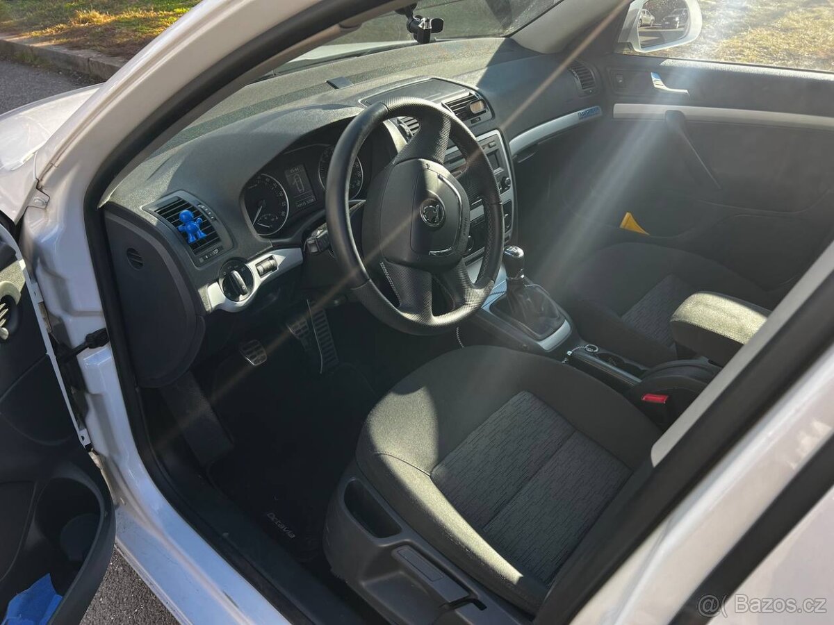 Škoda Octavia A5 - 14