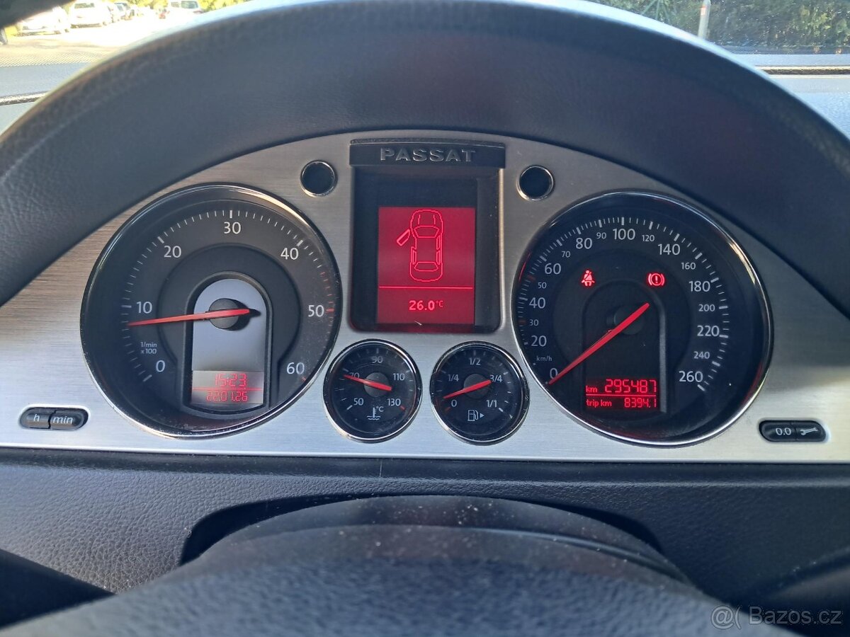 VW Passat Variant 2,0TDI - 14