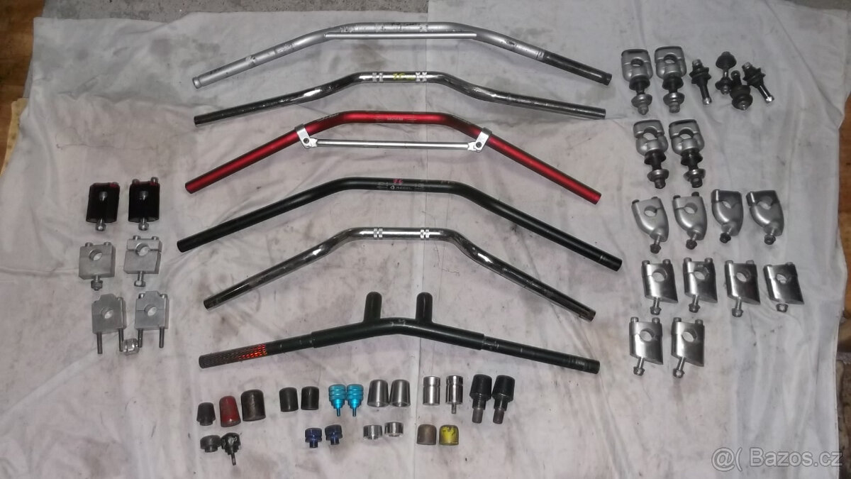 Kawasaki ZR 7/ 750 F r. 99 -díly - 14