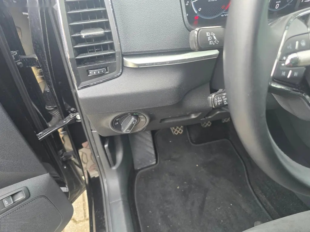 Škoda Karoq, STYLE TSi 1.5 / 110 KW - 14