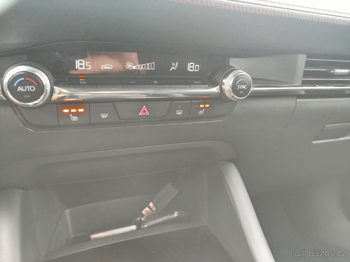 Mazda 3 HOMURA 2,0 90 kw-Top stav, servis-Prodáno - 14