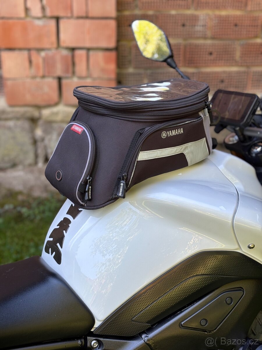 Yamaha FZ8 N - Původ ČR - 14