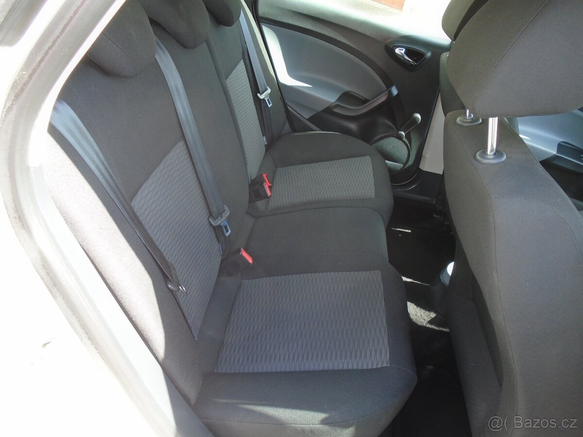 Seat Ibiza 1.2 TSI 77kW SERV.KNIHA - 14