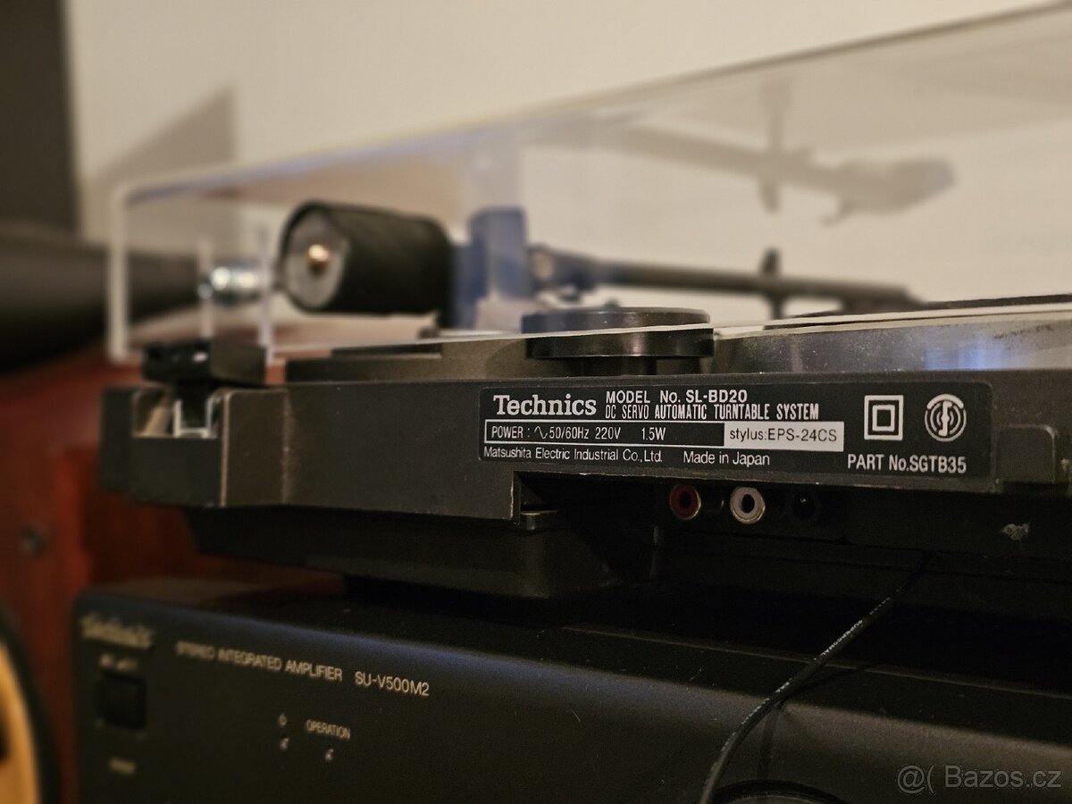 Gramofon Technics v DÁRKOVÉM stavu - 14