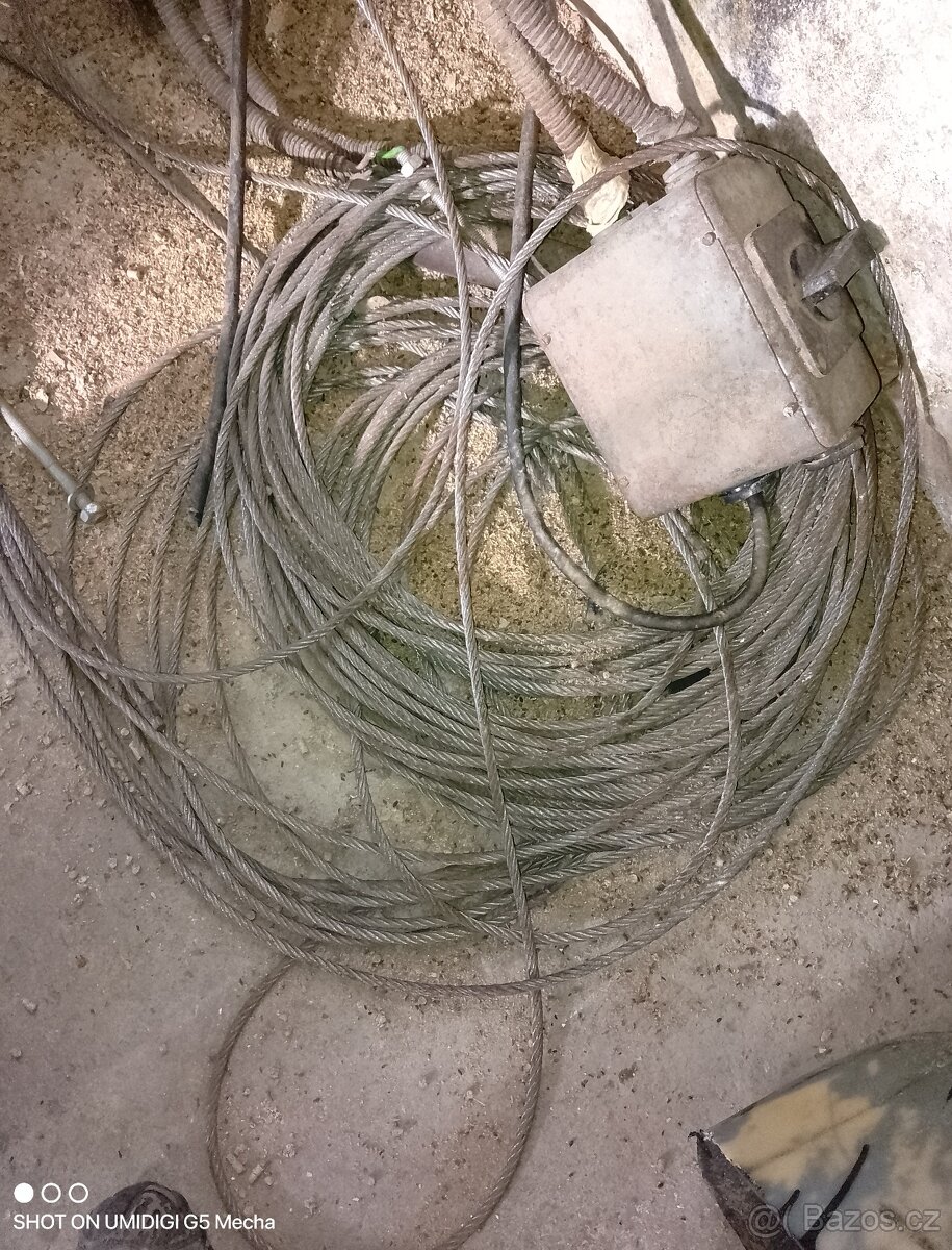 Kmenová pásová pila Lignotech - 14