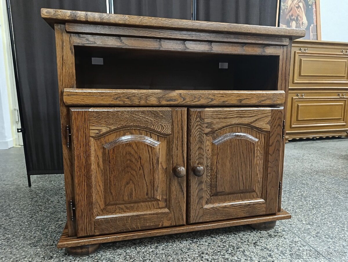 Rustikální nábytek, komoda z masívu, Nábytek s příběhem - 14