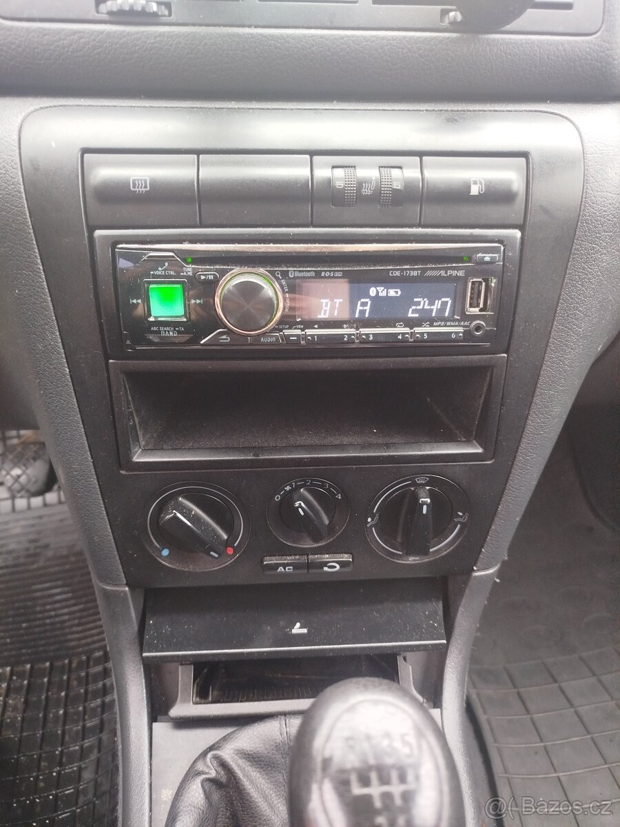 Škoda Octavia I Combi + 5. Dveře - 14