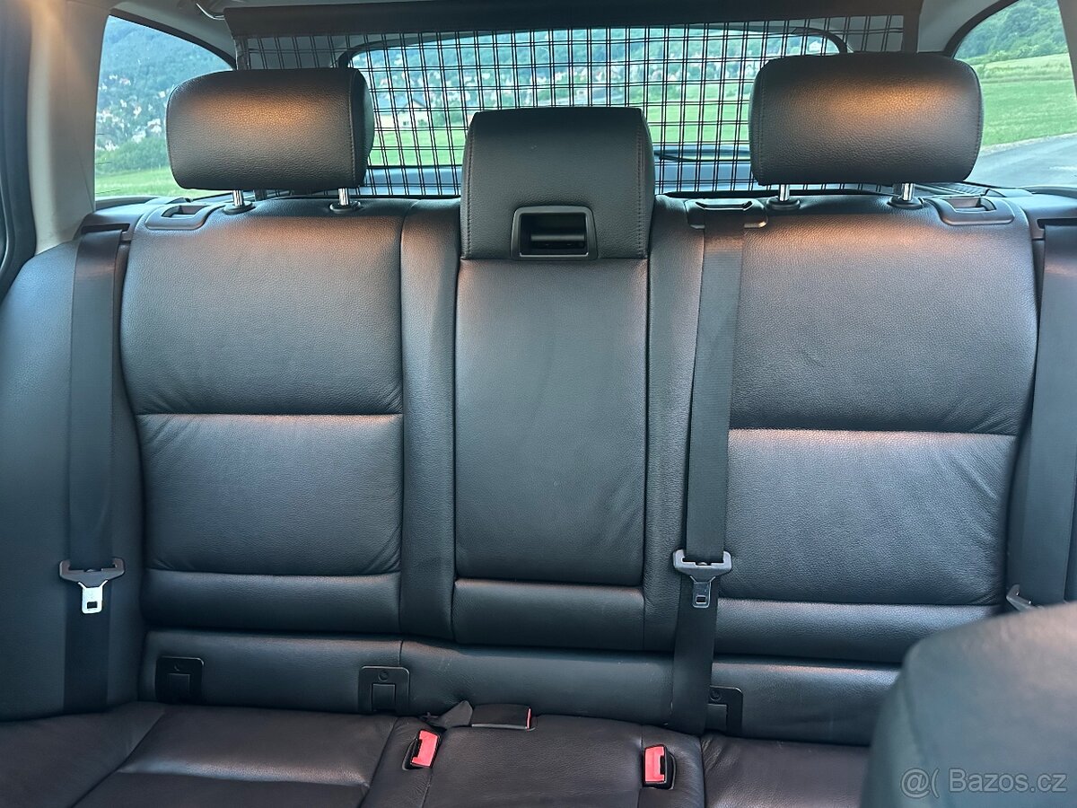 BMW E61 525i - 14
