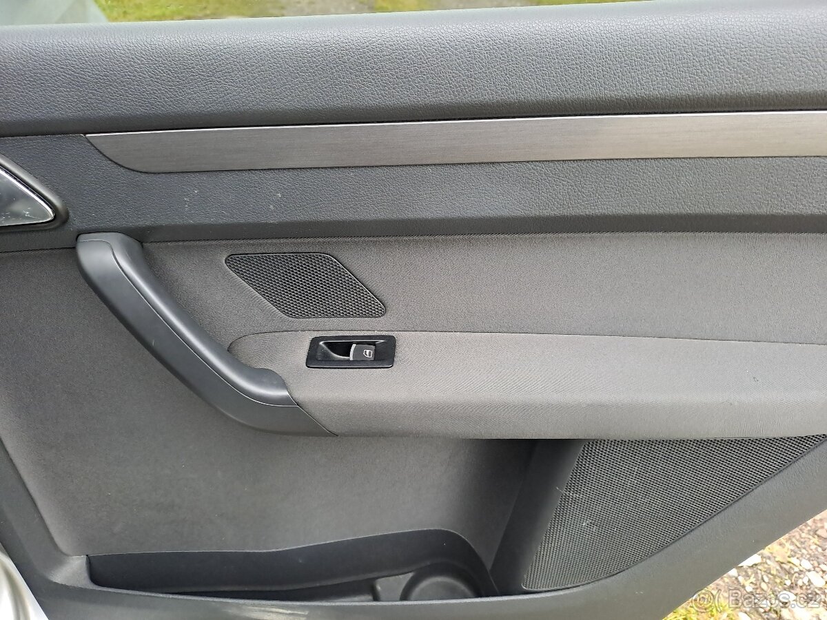 VW Touran 1.4 TSI PO GO MOTORU (2024) – 7 MÍST, STK 2027 - 14