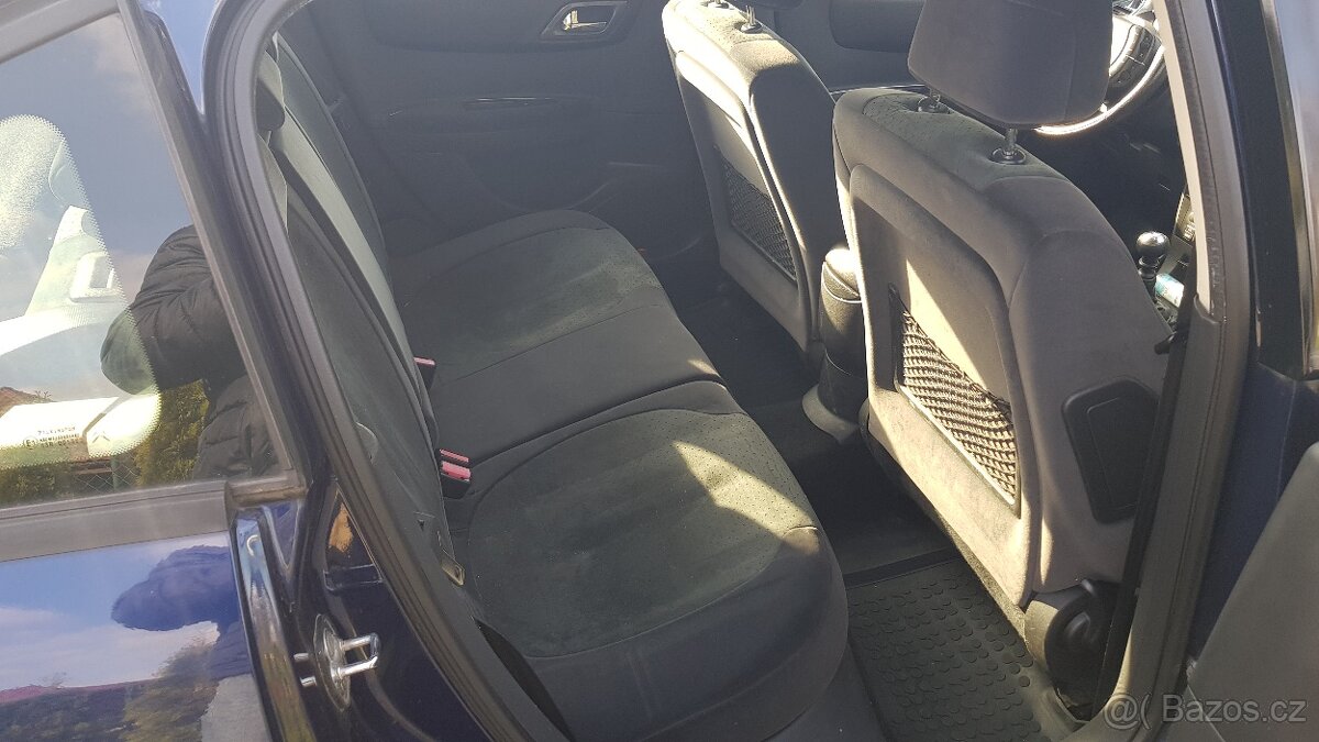 Citroen C4 2005 2.0HDI RHR Exclusive - 14