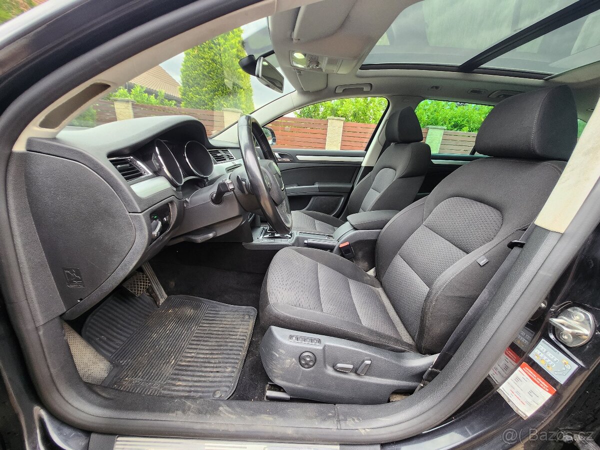 Škoda Superb II Combi 2.0TDI 125kW DSG panorama rozvody - 14
