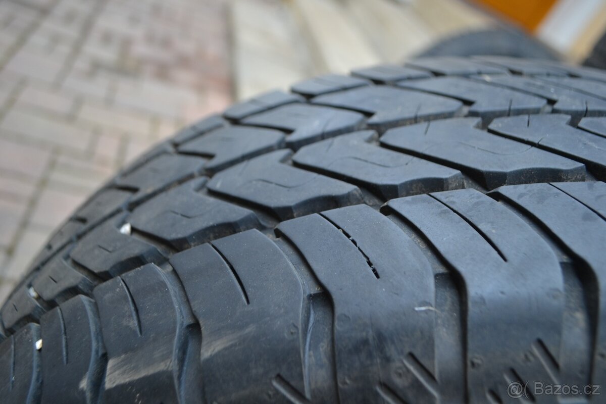 VW T5,T6(6.1) - skoro NOVÉ letní kola 215/60R17C GOODYEAR - 14