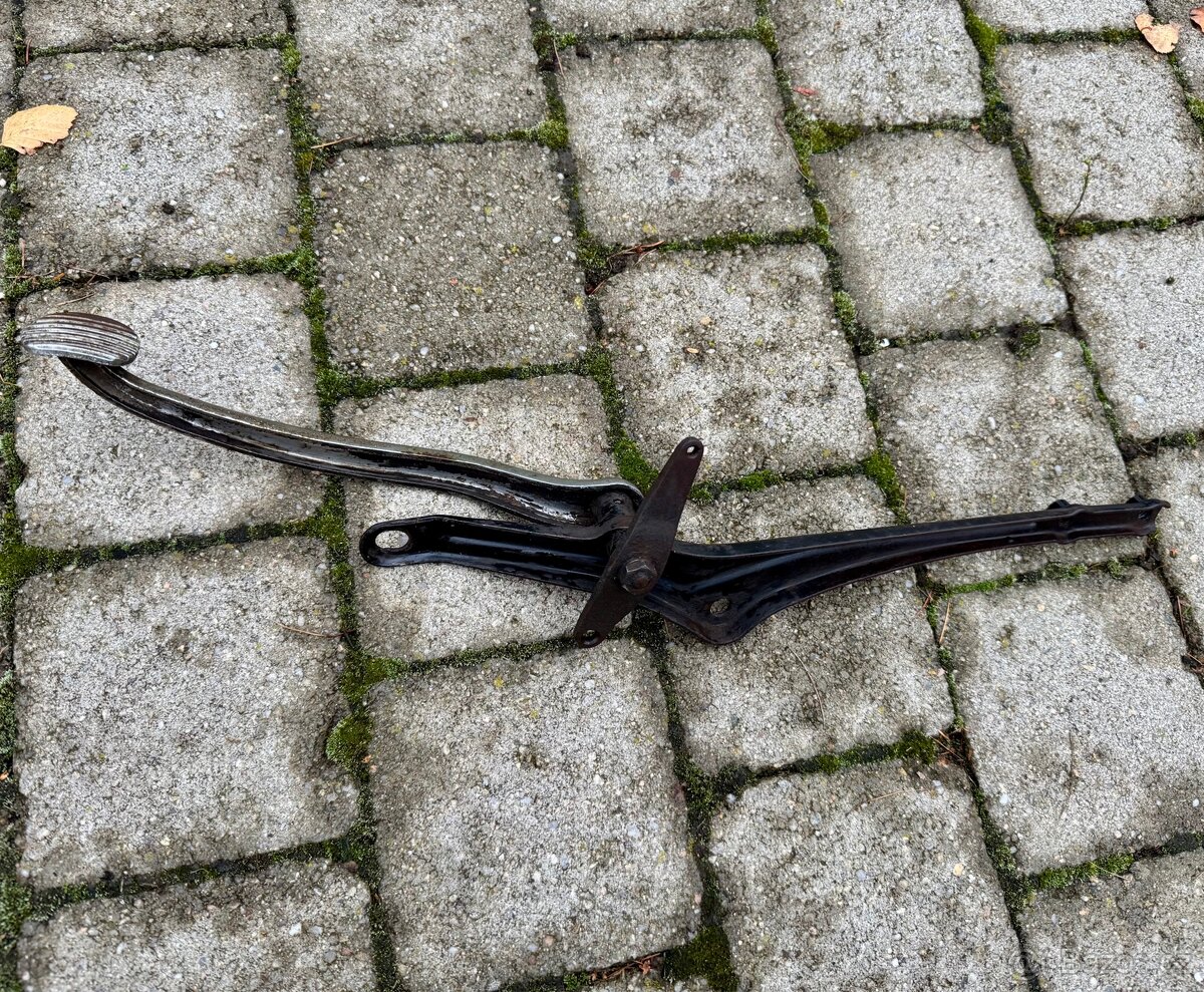 ČZ 125 175 250 - díly - 14