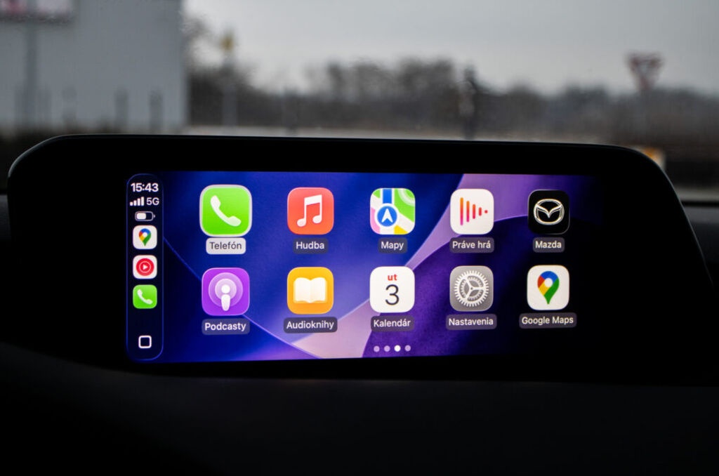 Mazda 3 90kW (2020). - 14