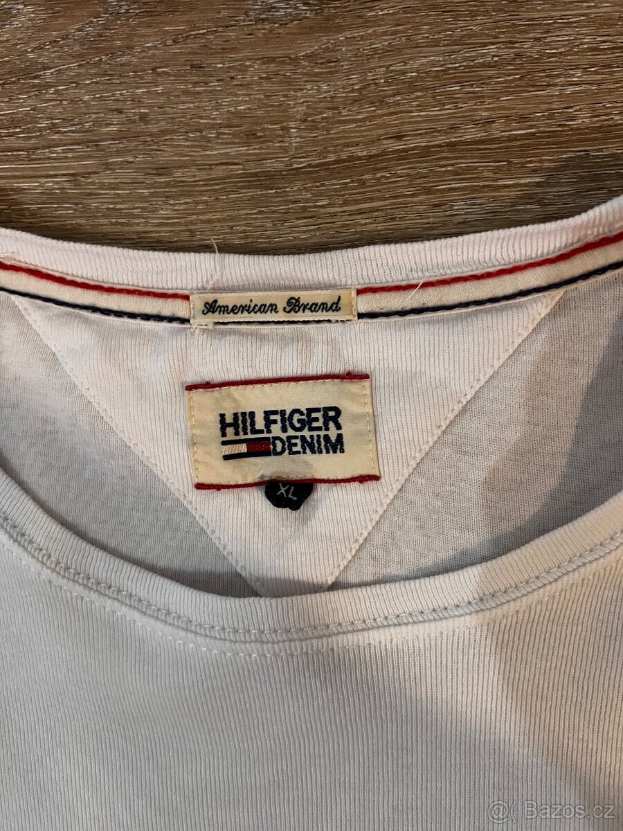Tommy Hilfiger - 14