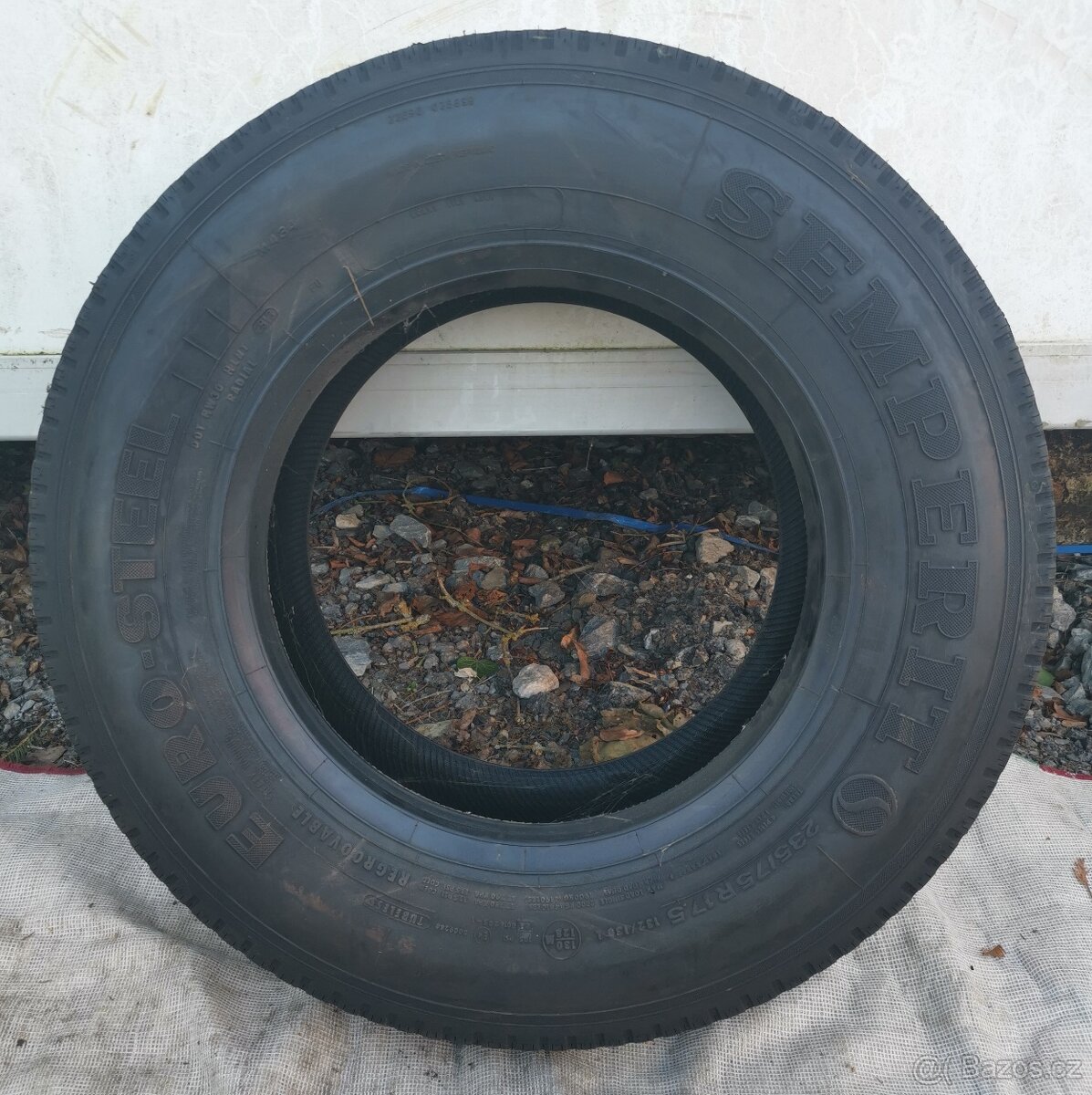 Nákladní pneu Continental, Michelin, Barum  R22,5 R19,5 R17 - 14