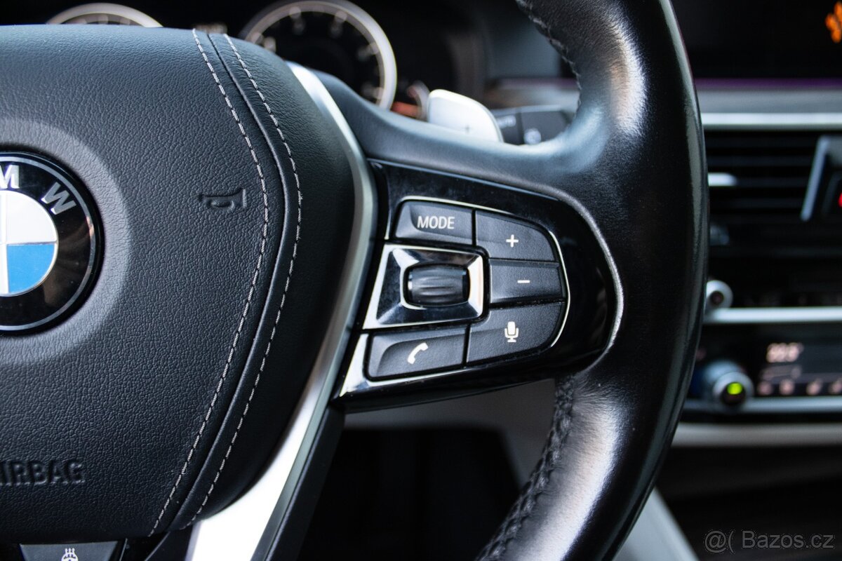 elegantní BMW 530D xDrive Luxury Line z roku 2018 - 14