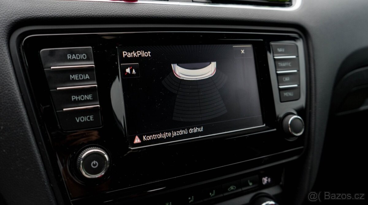 Škoda Octavia 2.0 TDI CR DPF RS 4x4 DSG - 14