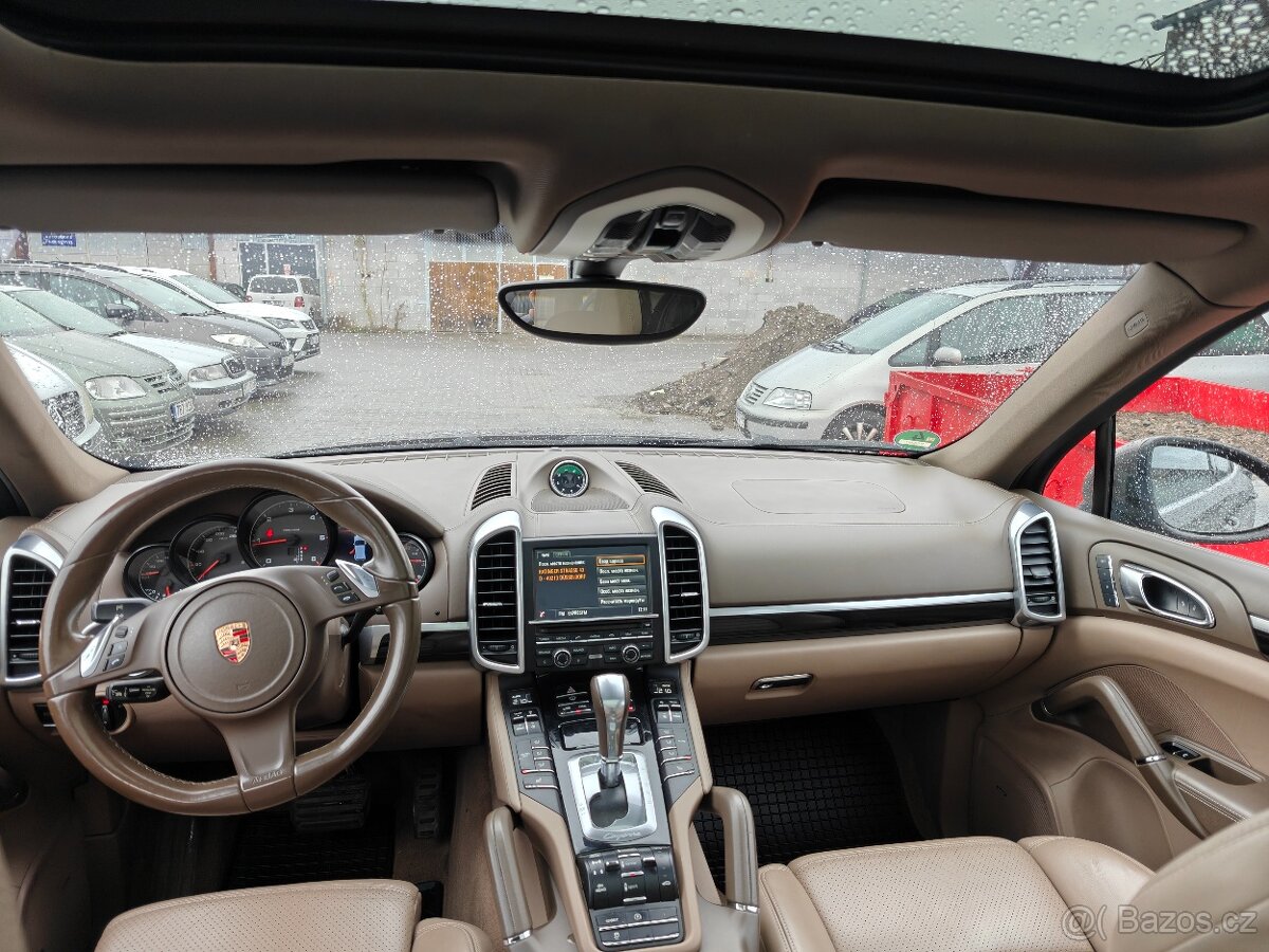Porsche cayenne - 14