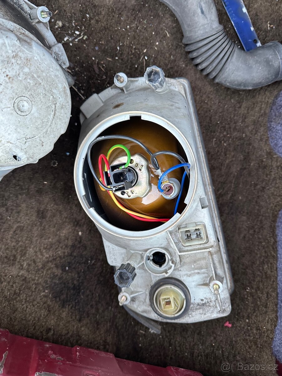 Škoda favorit díly - 14