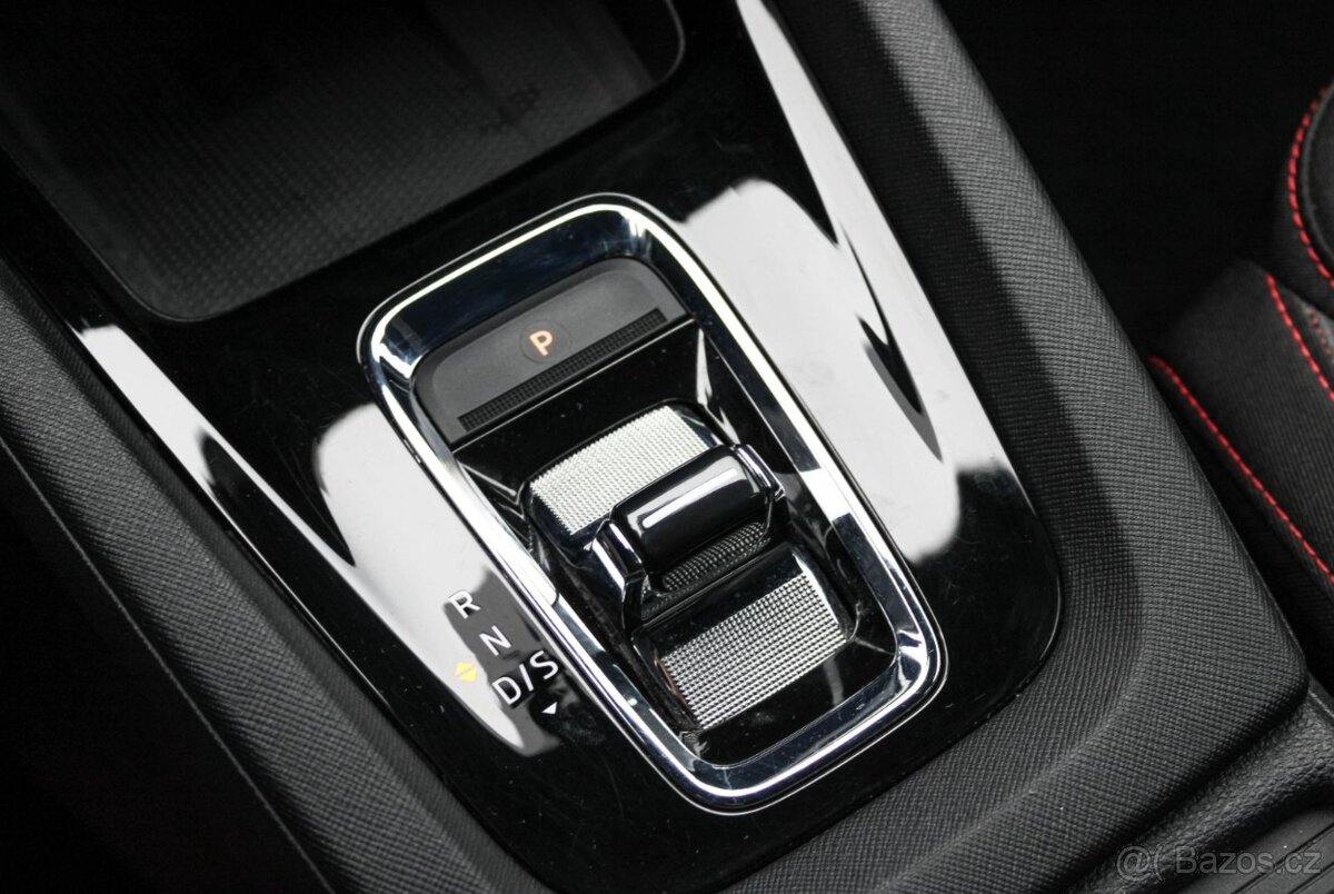 Škoda Octavia 2.0 TSI RS DSG - 14