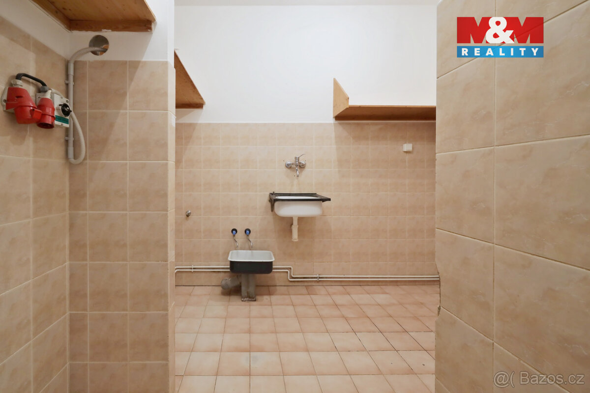 Pronájem obchod a služby v Chotěboři, ul. V Drážkách - 14