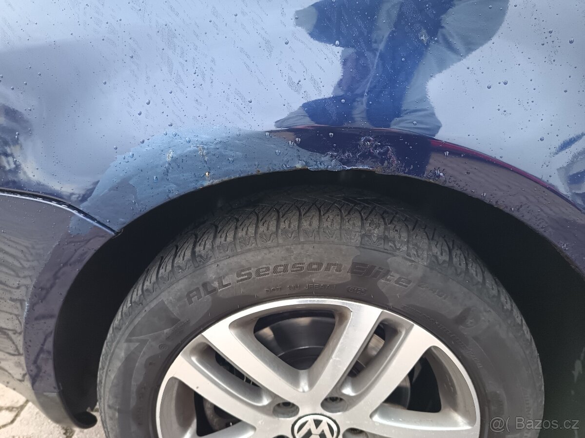 Volkswagen Touran 2.0 TDI - 103 kW -DSG - 7 místní - 14