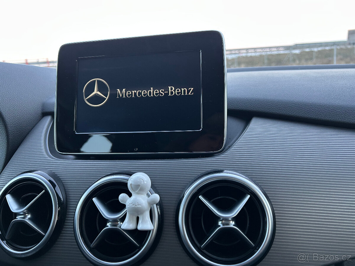 Mercedes-Benz B,2015,nový v ČR,129 tis.km, nehavarovaný,TOP - 14