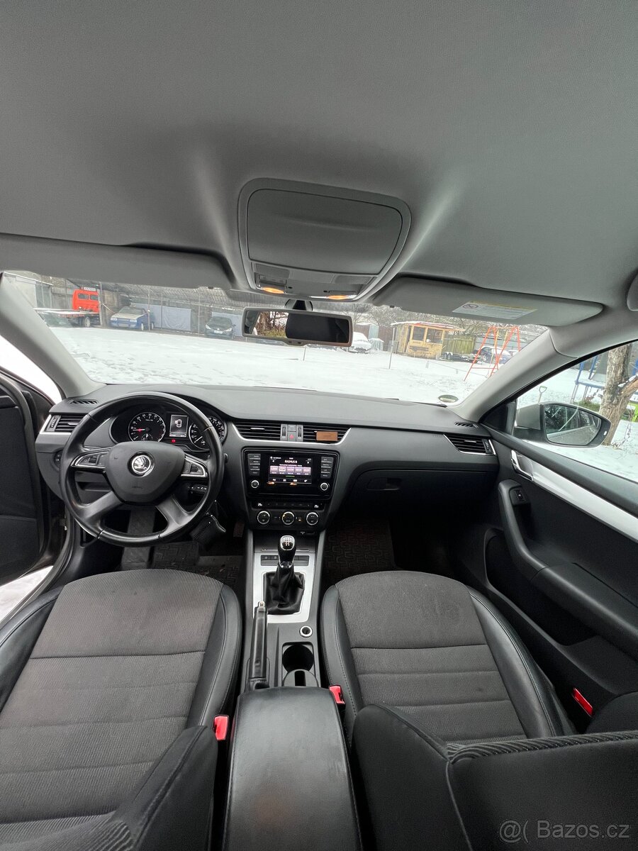 Škoda Octavia 3 - 14