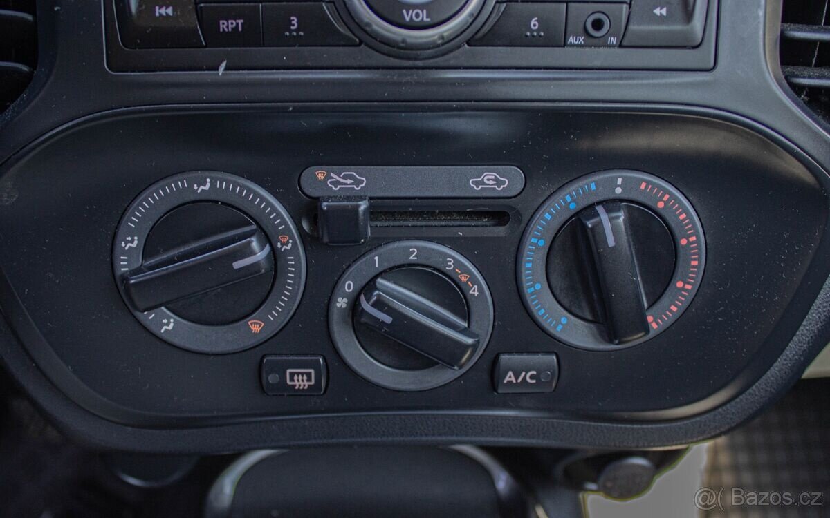 Nissan Juke 1.6 l Visia 69kw - 14