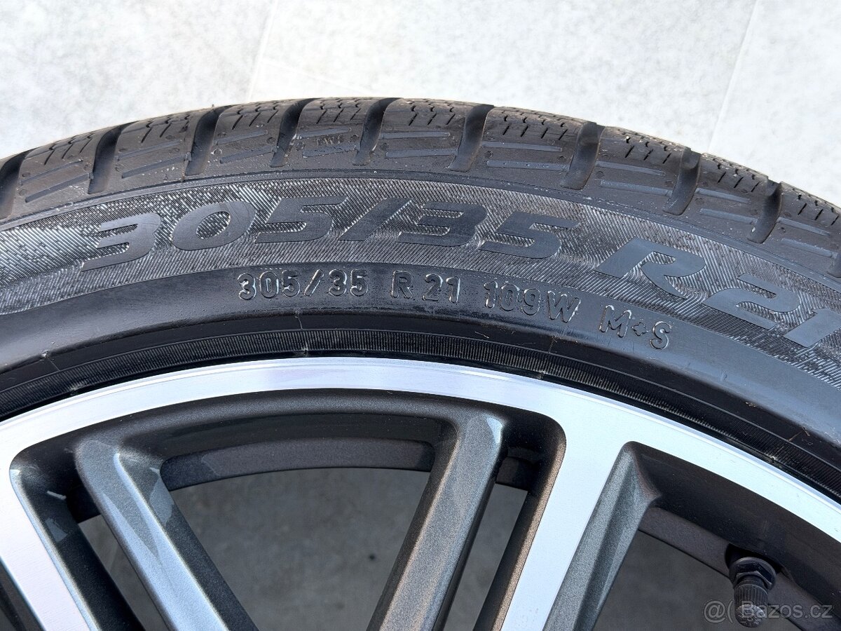 Bentley Continental GTC GT Zimní Pirelli 265/40 R21 305/35 - 14