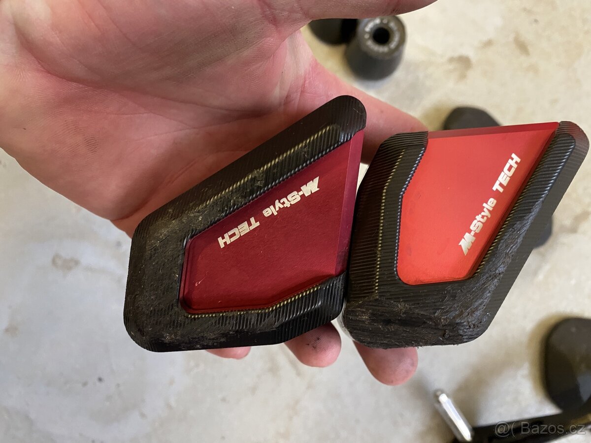 Díly Ducati Monster 696/796/1100 - 14